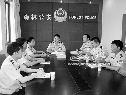 ר���鲿�ֳ�Ա�о�����