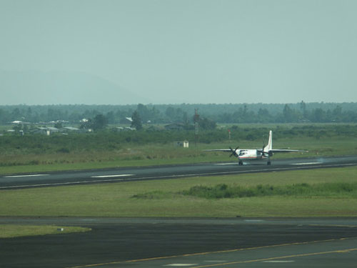 首架新舟-60顺利转场布隆迪 合计23飞行小时