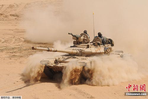 5��3�գ�ӡ���ڱ߾��������о��ݡ�300����ս��������60000ʿ���μ��������ϰ��