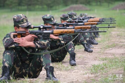 直击国际狙击比赛的中国特种兵以绝对优势夺冠4
