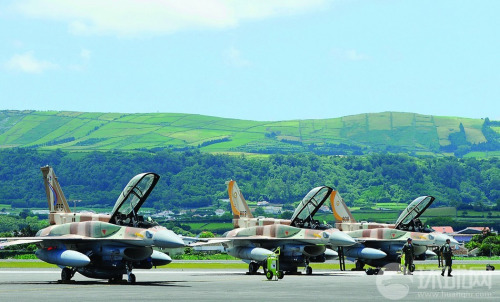 ��ɫ�пվ�F-16Iս��