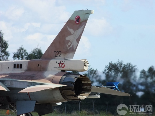 ��ɫ�пվ�F-16Iս��