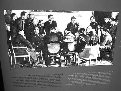 ͼΪ�ڡ�����̹���桷�����ؼ��������չʾ����̹�����ֳ���չ�塣 ��Ұ��