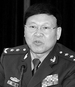 外媒:中国军方高层完成交替 加强海空军应对美国(2)