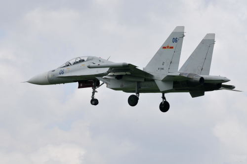 解放军苏-30战斗机。 解放军苏-30战斗机。