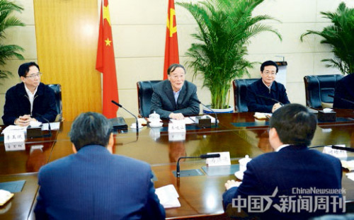 11��30�գ��й��������ξֳ�ί�������ί������ɽ�ڱ��������ٿ���̸�ᣬ��ȡר��ѧ�߶Ե�����������ͷ����ܹ���������ͽ��顣ͼ/�»�