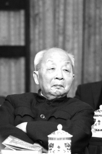 图为屠守锷。(资料图片) 图为屠守锷。(资料图片)