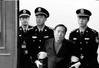 �����Ǳ����Ϸ�ͥ