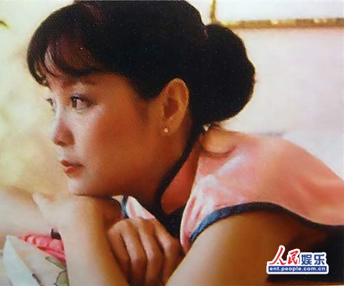 1970�꣬17��ĵ������μ�����۹�չ������ġ��׻��ʹ������������Ե�һ���ĳɼ���Ϊ������ʷ��������ġ��׻��������ʺ󡱣�����Ƴ��ڶ�����Ӱ������С�㡷���ɹ�����������������質��ҵ�����һ���ڷɵ㣬��������𽥴����й���ۺͶ����ǵĻ����г���