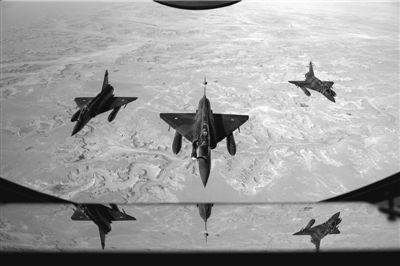 马里武装击落法国战机 8名法国人质或面临危险