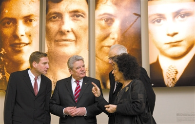 25�գ����֣��¹���ͳ�߿�(��)�ʹ���ɱ�Ҵ��ߣ��ң���ͬ�����ս����������̫�ˡ�