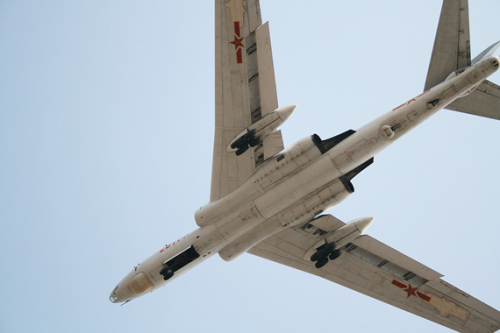 中国新型轰-6k轰炸机据称装备了d-30kp-2发动机