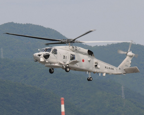 ����ͼ���ձ�����������SH-60K����ֱ�������ݳ��⵽�й�����������