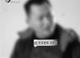 ��ĳ���ܵ���̨�ɷã����������Լ�д�ġ�