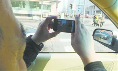 ���������ܲ��Ž�����ȫ�н�ͨΥ����Ϊ�ලƽ̨����������ͨ���ֻ����շ�ʽ�ٱ����಻������ͨªϰ��Υ����Ϊ������Ϊ���������ṩ����������������