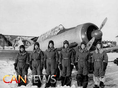 1952��3��8�� ���й���������һ��ȫ��Ů����Ա