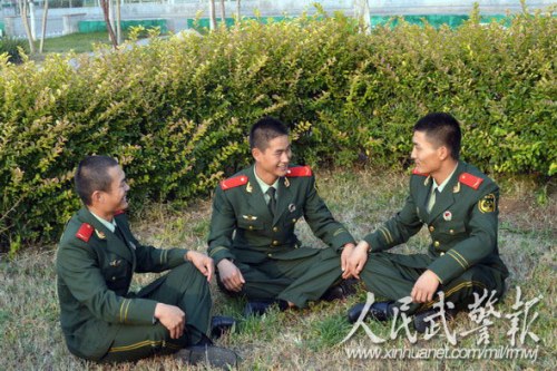 武警8631部队组织温馨谈心稳定新兵思想(图)