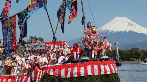 �а�Ůװ���������װ�λ����Ĵ����ظ�����