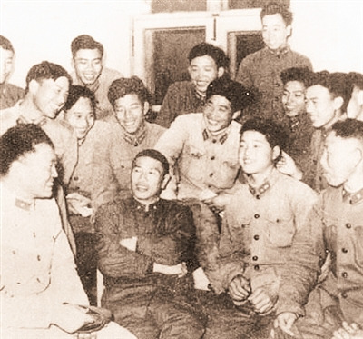 �˻����У���ѵ����϶Ϊսʿ�ǽ�ս������