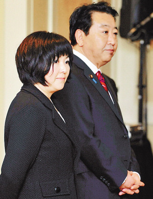 资料图:日本前首相野田佳彦夫妇 资料图:日本前首相野田佳彦夫妇
