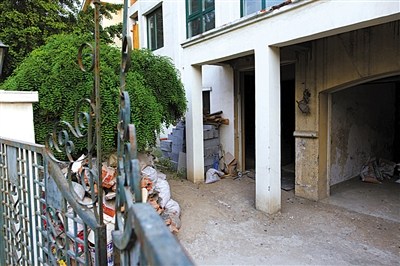 ���գ����ֻ�԰С����76��Ժ�����ڻ��ѷ��Ž����������ñ����ڴ���Υ������ز��Ų�����´����꣬Υ����Ȼû������¾������� Ѧ�B ��