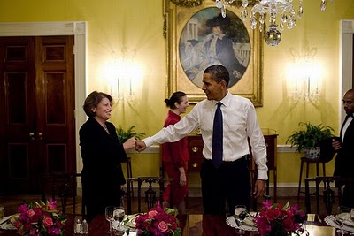 �°�����һ�βλ��������һ��Ů�ԡ���ȭ��