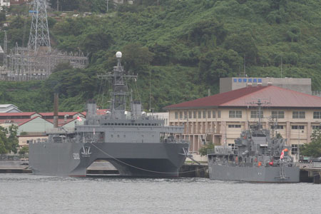 �ձ����족�����������