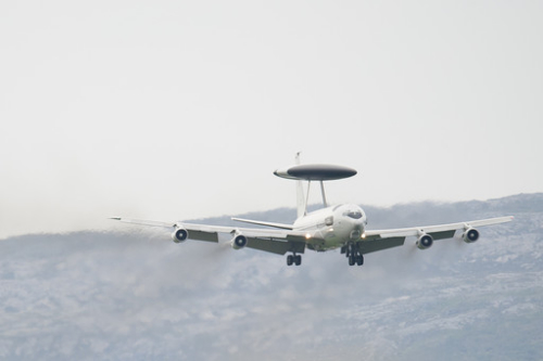 ��ԼE-3����Ԥ������