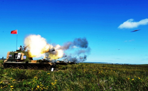 �ж����Ͼ��ݳ���