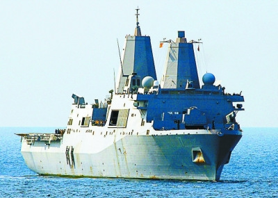 “基地”组织头目利比将在美军“圣安东尼奥”号驱逐舰上接受审讯 “基地”组织头目利比将在美军“圣安东尼奥”号驱逐舰上接受审讯