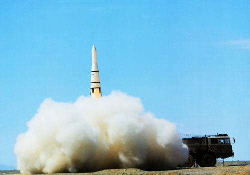 东风15c弹道导弹发射瞬间