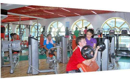 \�����½��ִ�����������ͼΪǰȥ������ƽ���������ڽ���ָ��������е�˶���(���������ͼ).