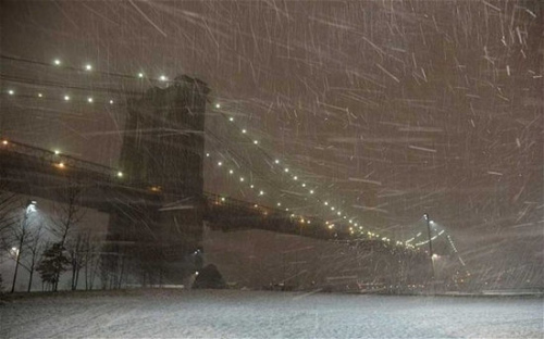 ǿ�󱩷�ѩ�ش�����(��Դ��Ӣ��ý��) 