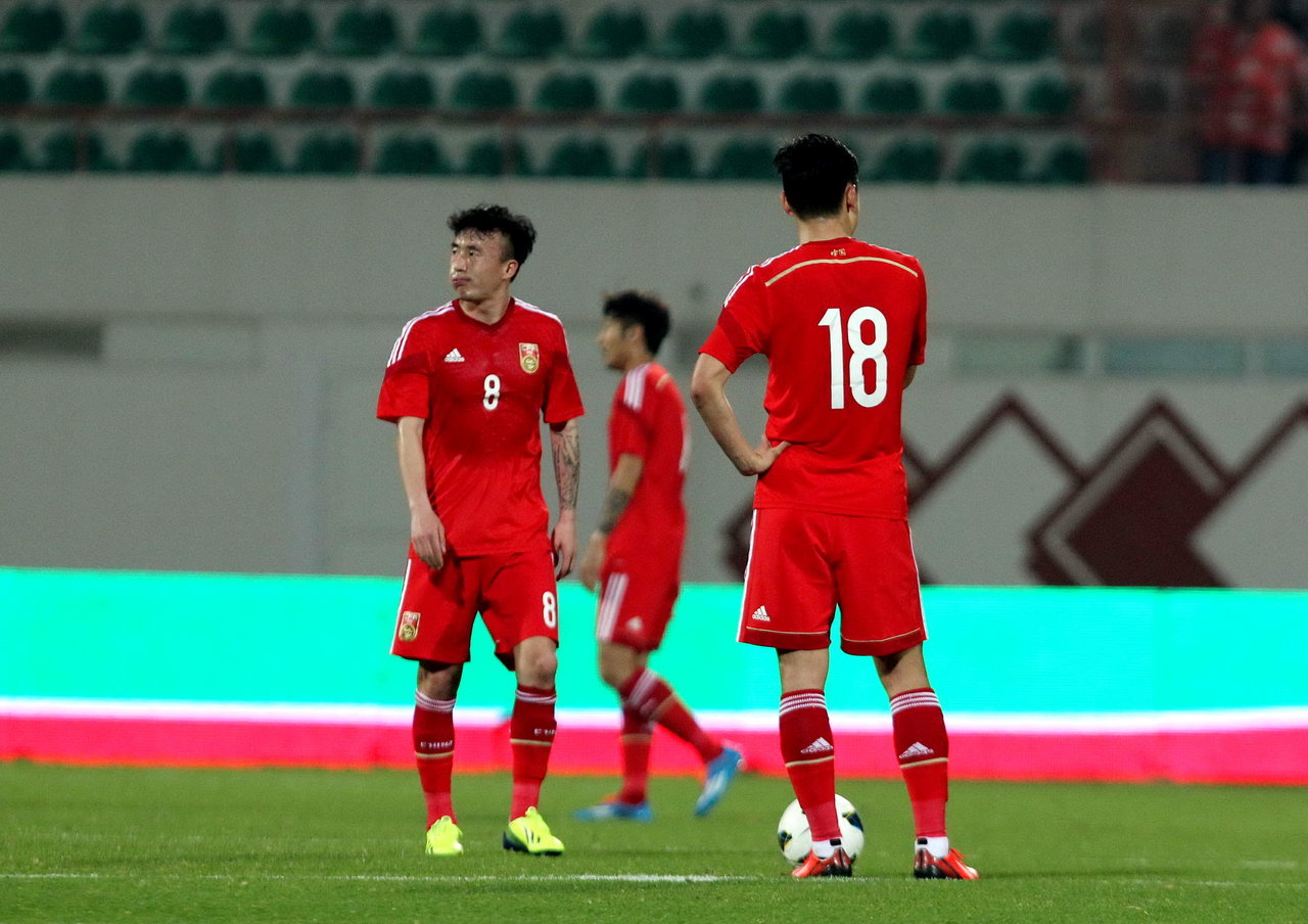 国足不敌伊拉克