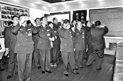 易祖荣 摄 易祖荣 摄