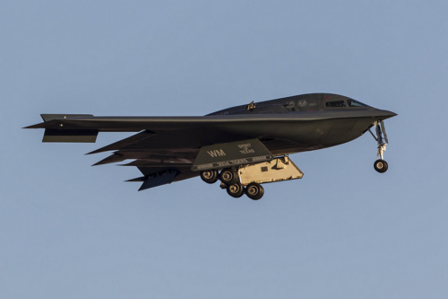 ����B-2���κ�ը��Ƶ������(��ͼ)