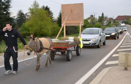 ���������ŵ绰��ǣ��¿�����е����Ų��ӡ�����ĳ����Ѿ������˳��ӡ�