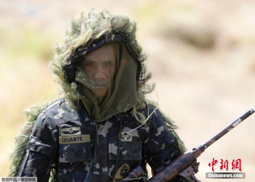 ���ƾ������ϵ�½����