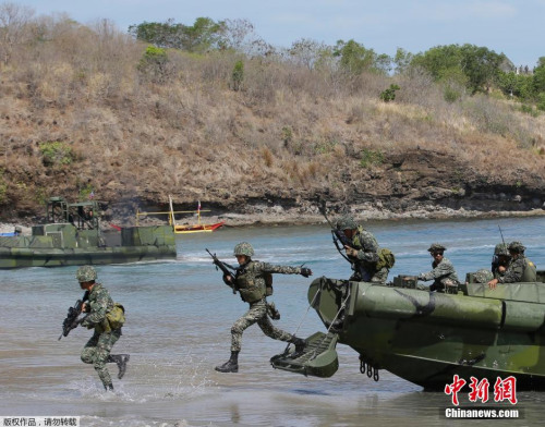 ���ƾ������ϵ�½����