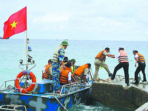 ���շ�Խ��������ɳ��������չʾ���Žᡱ