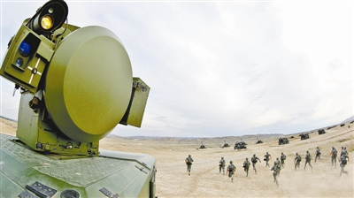 兰州军区高炮团演练新雷达亮相高跑怒射组图