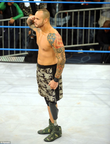 �����ϱ���������ս���е�ͻ�����������ù�����ѫ�¡� 