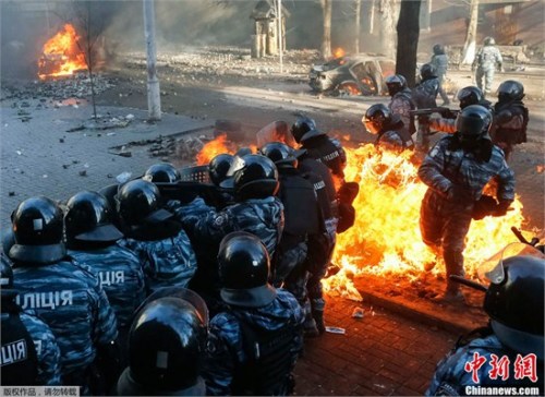 �ڿ����׶���������ͻ�о�����ʾ����Ͷ��ȼ�յ� 