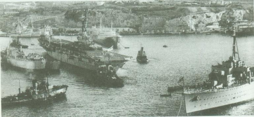 第二次中东战争英法联军出动各型舰艇100余艘(资料图) 第二次中东战争英法联军出动各型舰艇100余艘(资料图)