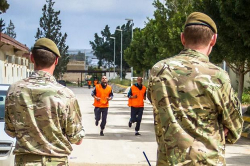 ����ͼ��Ӣ����ѵ��ʿ��