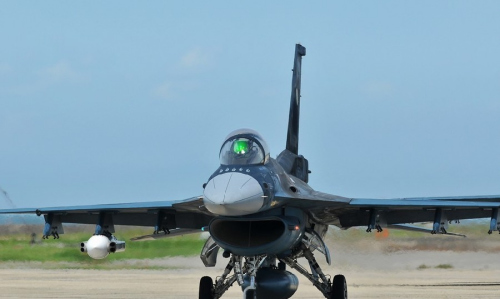 ����ͼ��װ�����F-2ս�� 