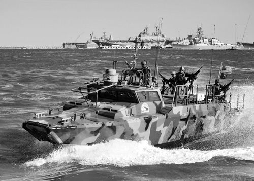 资料图:美国海军河川指挥艇 资料图:美国海军河川指挥艇