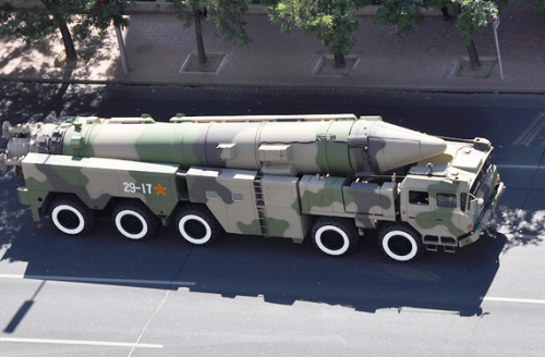 ����ͼ����ž����ڲ�����װ�Ķ���-21�Ľ��͵���������