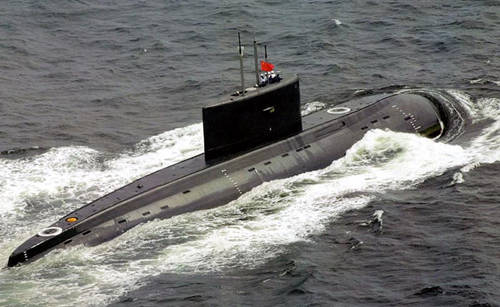 资料图:中国"基洛"级潜艇.