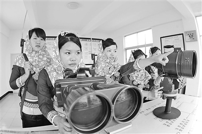 泉州惠安女民兵图片